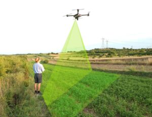 Tecnología de agricultura de precisión con tractor GPS y dron en Canarias